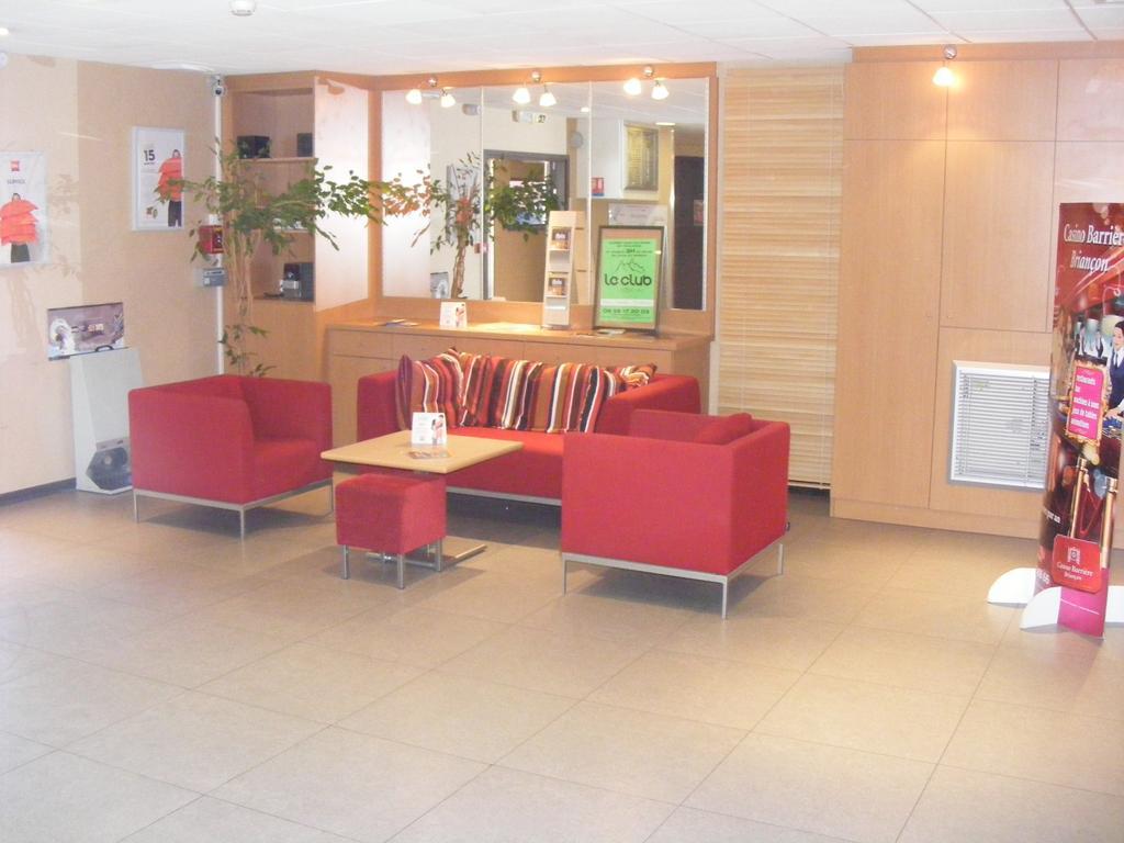 Suite Home Briancon Serre Chevalier Exterior foto