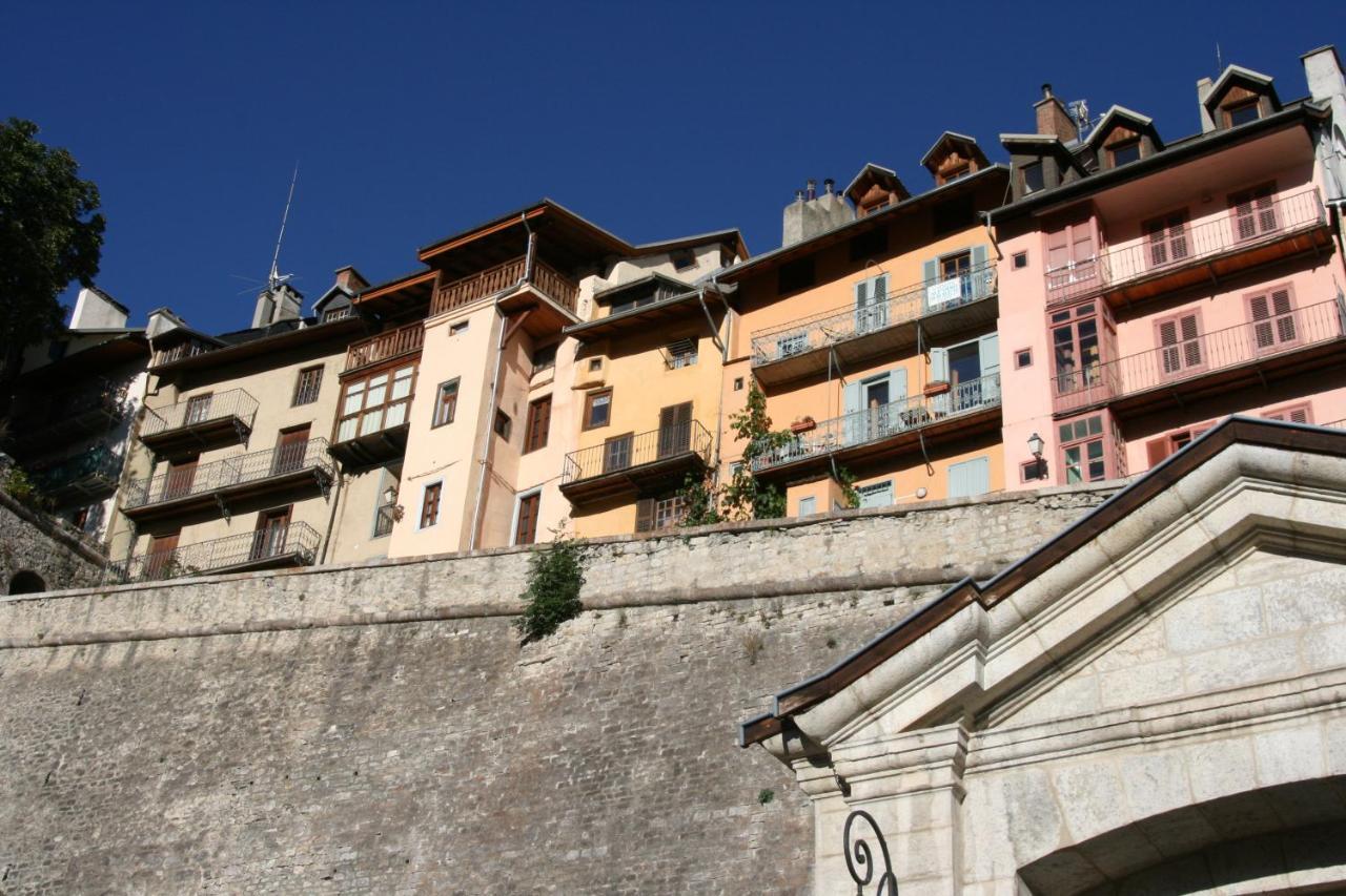 Suite Home Briancon Serre Chevalier Exterior foto